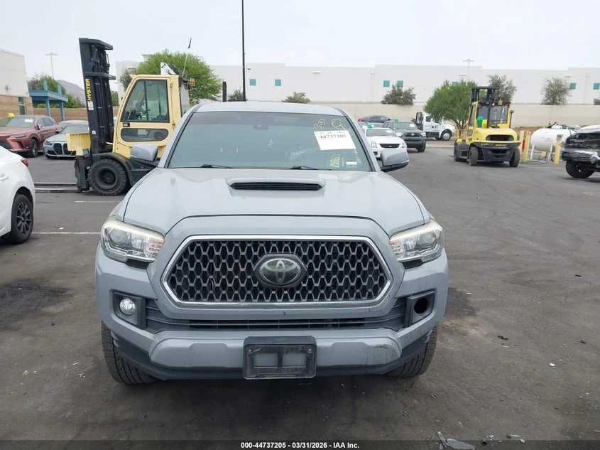 Toyota Tacoma Trd Sport, снимка 12 - Автомобили и джипове - 54248781