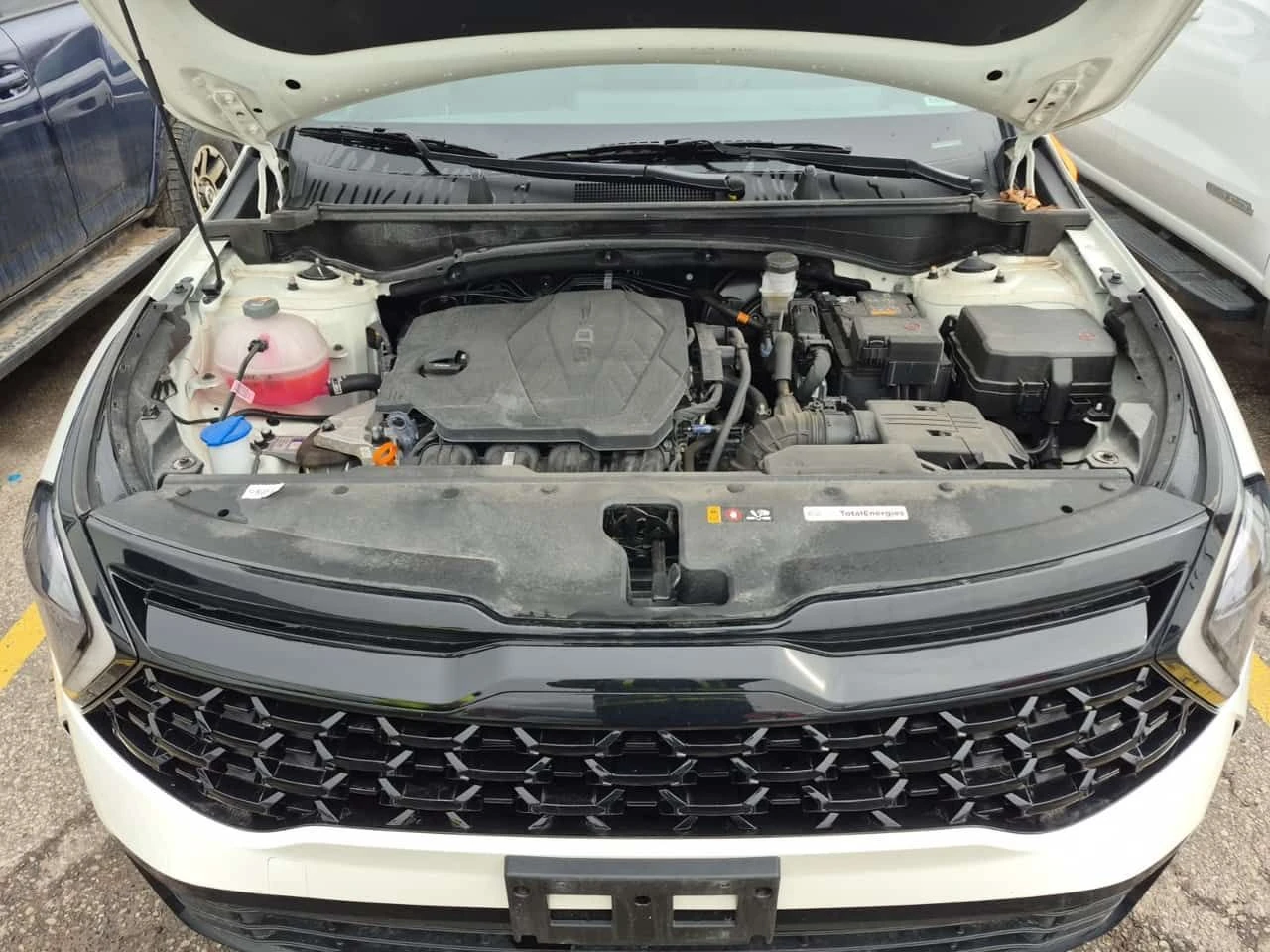 Kia Sportage * AWD * ПОДГРЕВ* KEYLESS* 360* , снимка 12 - Автомобили и джипове - 54377432