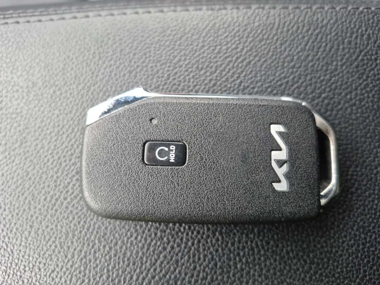 Kia Sportage * AWD * ПОДГРЕВ* KEYLESS* 360* , снимка 16 - Автомобили и джипове - 54377432