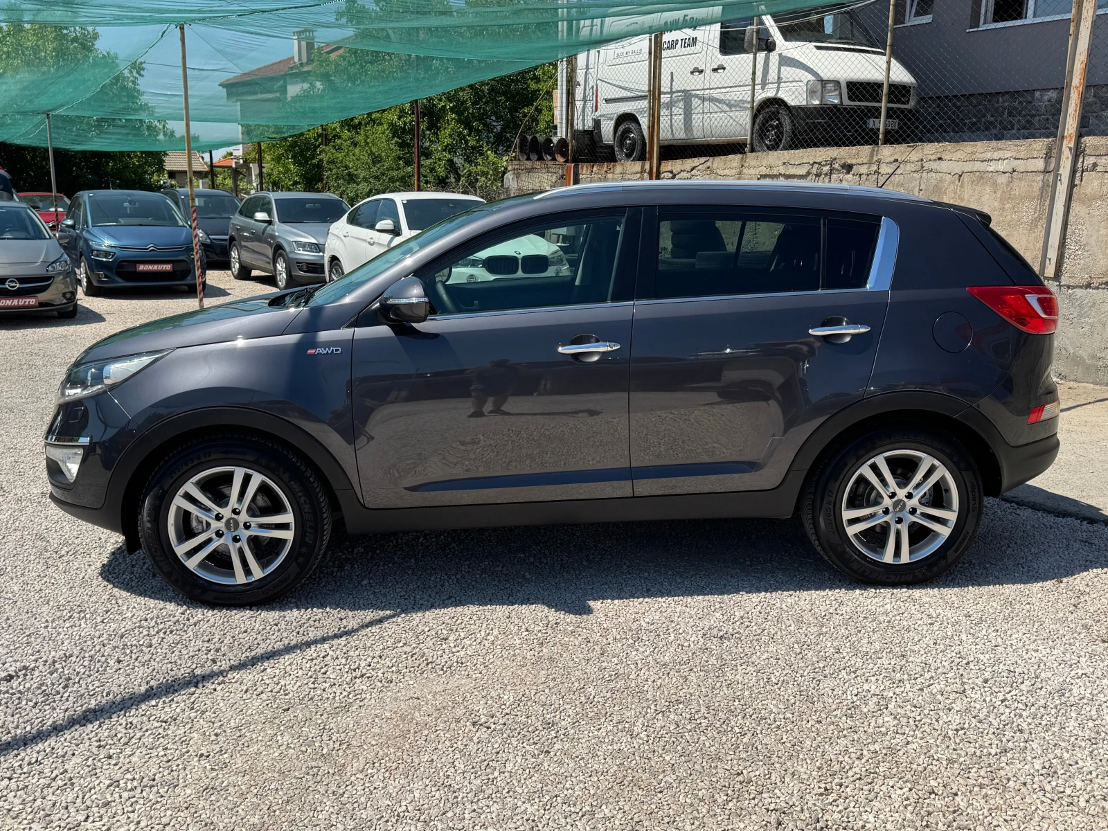 Kia Sportage 2.0CRDI-АВТОМАТ, снимка 6 - Автомобили и джипове - 54682471