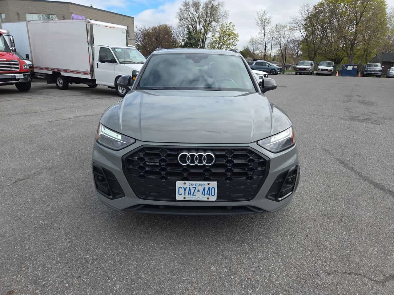 Audi Q5 * CARFAX * АВТОКРЕДИТ БЕЗ ПЪРВОНАЧАЛНА ВНОСКА, снимка 5 - Автомобили и джипове - 54784329