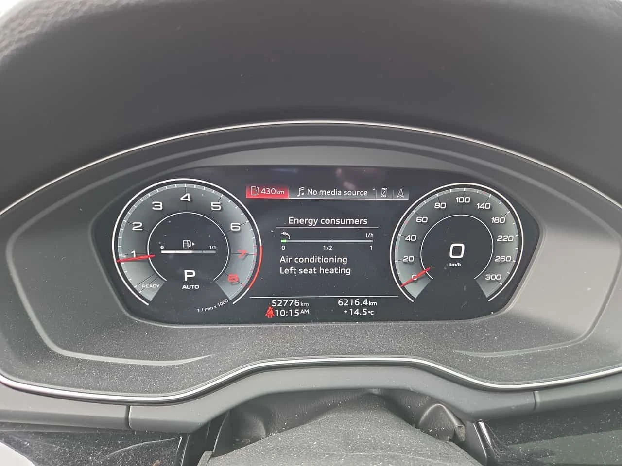 Audi Q5 * CARFAX * АВТОКРЕДИТ БЕЗ ПЪРВОНАЧАЛНА ВНОСКА, снимка 8 - Автомобили и джипове - 54784329