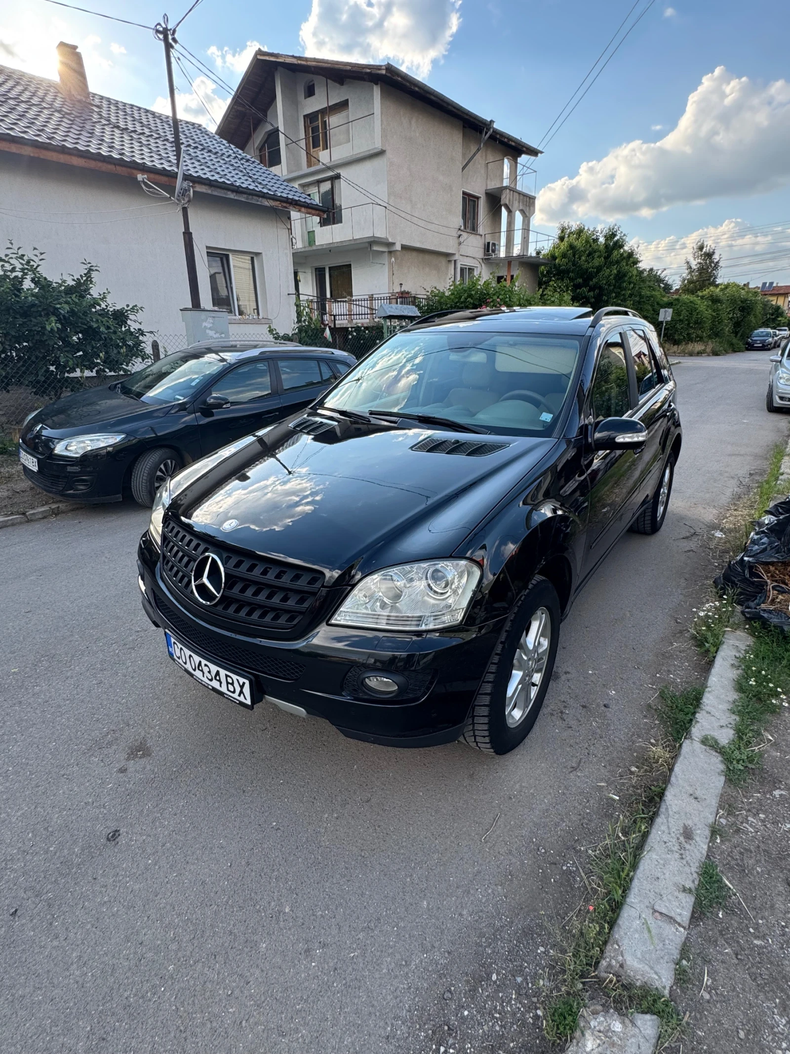 Mercedes-Benz ML 320, снимка 2 - Автомобили и джипове - 54811931