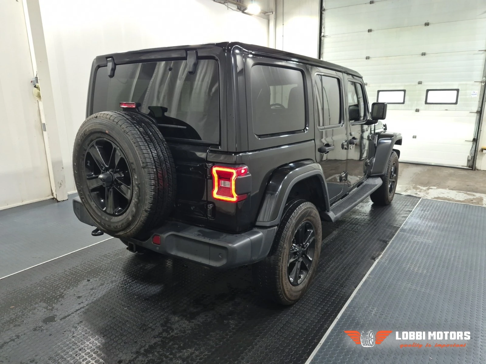 Jeep Wrangler, снимка 3 - Автомобили и джипове - 55928309