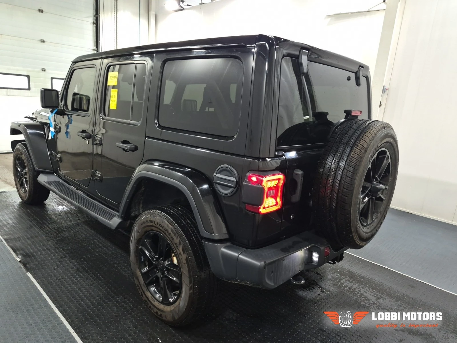 Jeep Wrangler, снимка 4 - Автомобили и джипове - 55928309