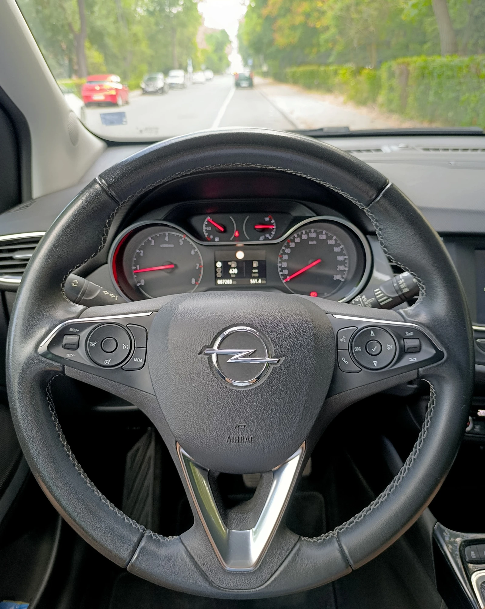 Opel Crossland X Elegance, снимка 9 - Автомобили и джипове - 55960470
