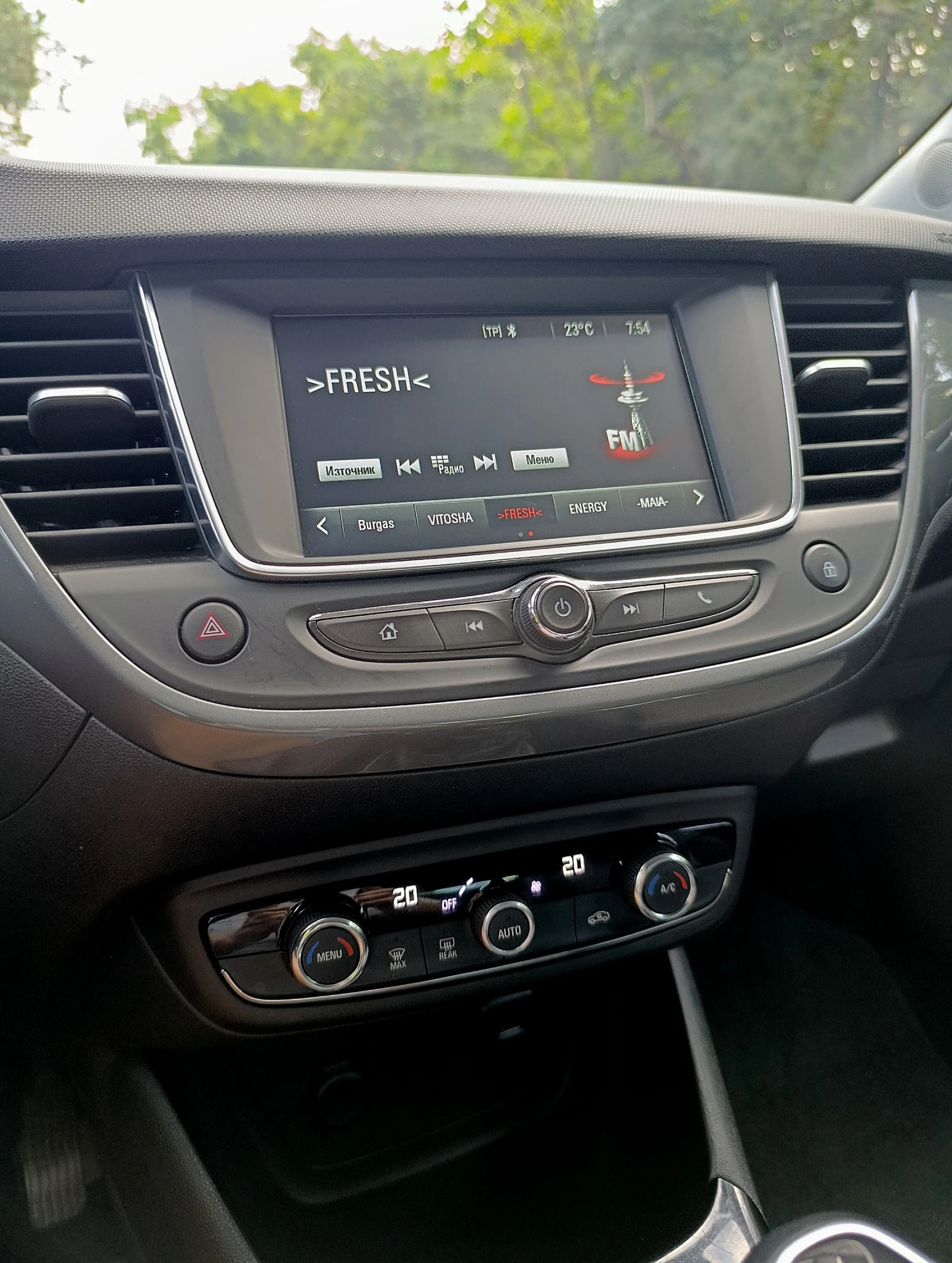 Opel Crossland X Elegance, снимка 11 - Автомобили и джипове - 55960470