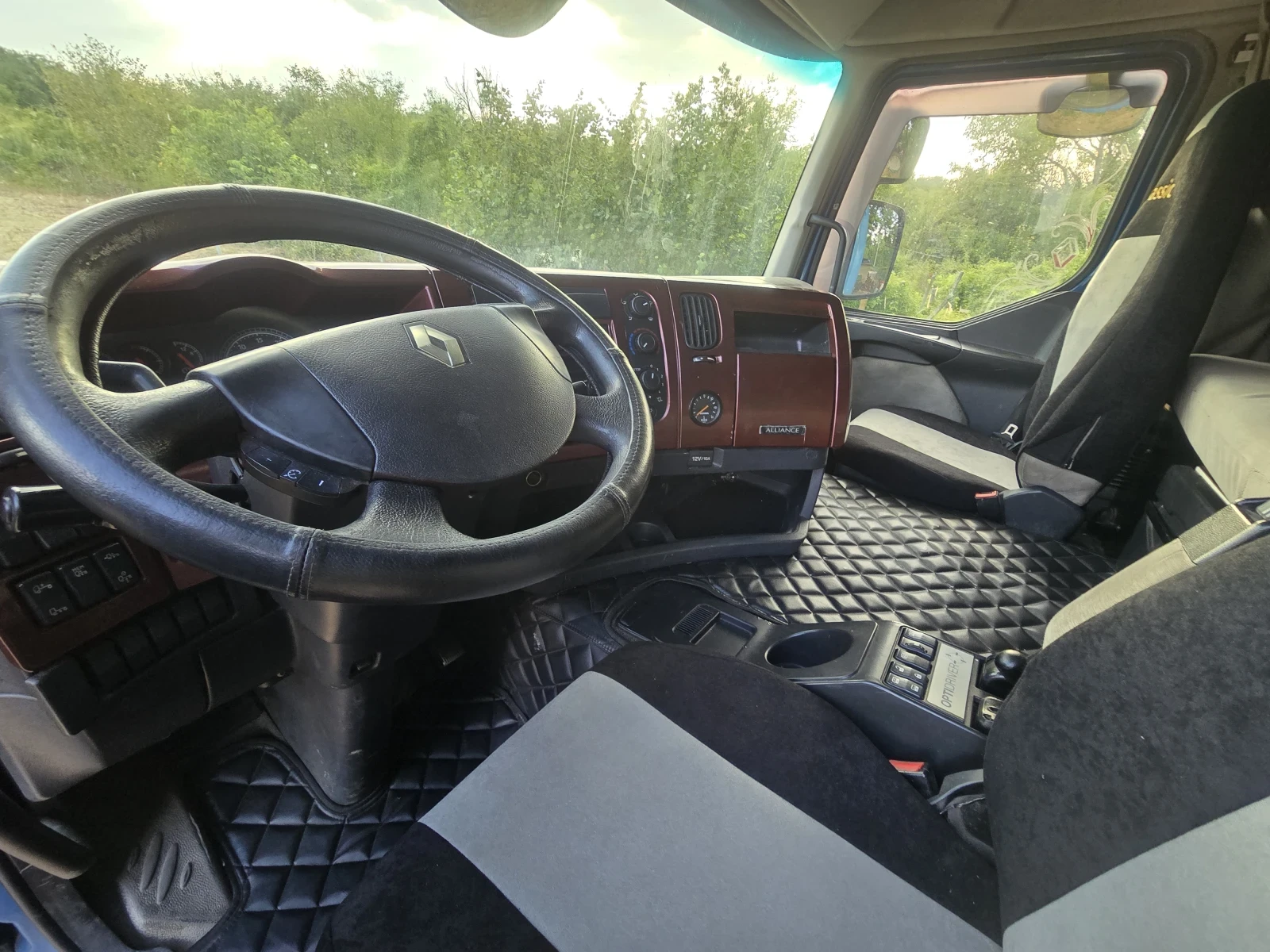 Renault Premium 450DXi - изображение 10