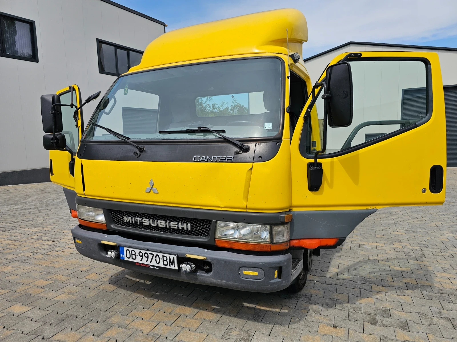 Mitsubishi Canter 3.0 DI-D (125 к.с.) - 3.5 тона ! , снимка 10 - Камиони - 54923625