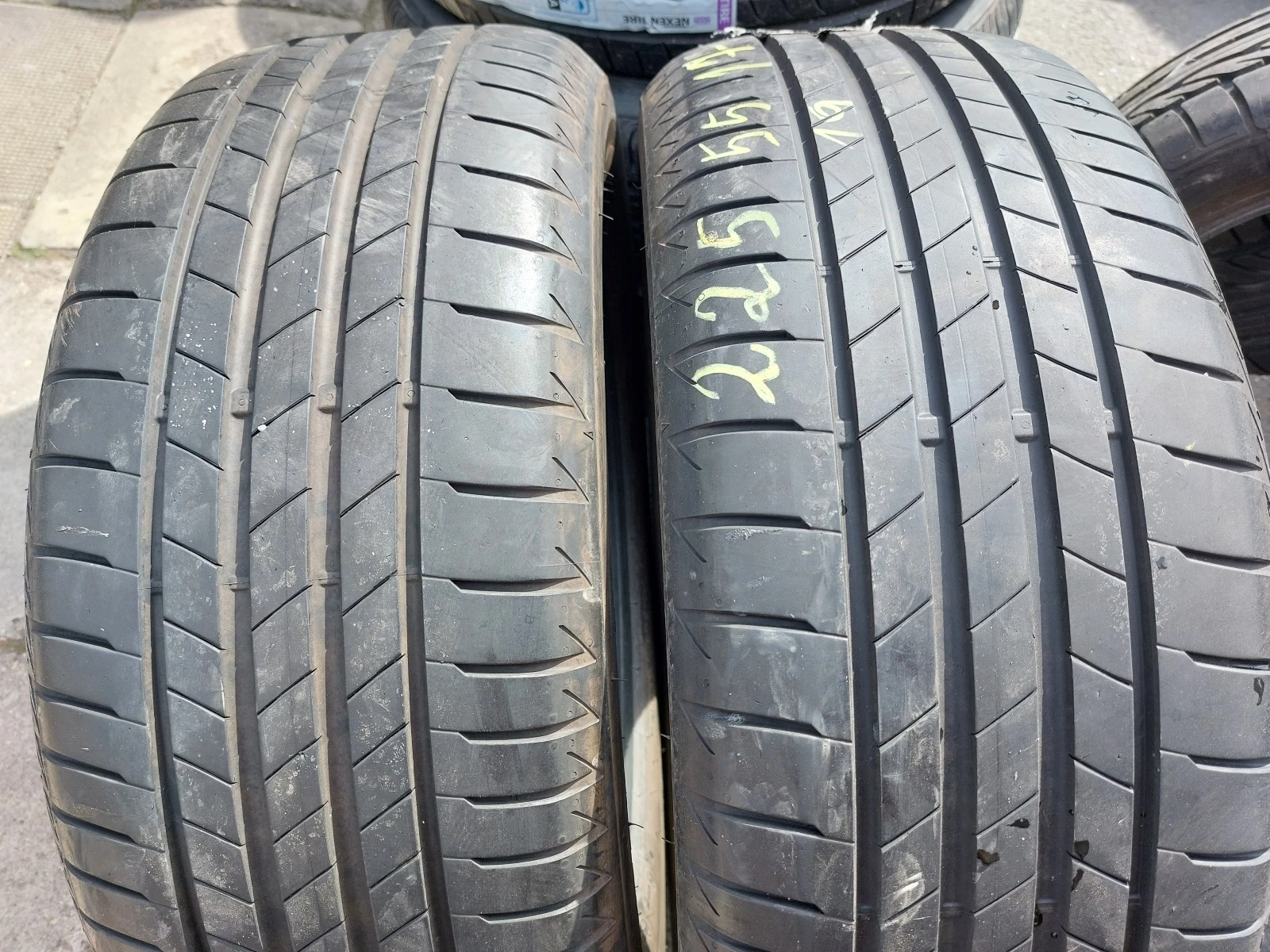 ���� 225/55R17 | Mobile.bg � ����������� 2