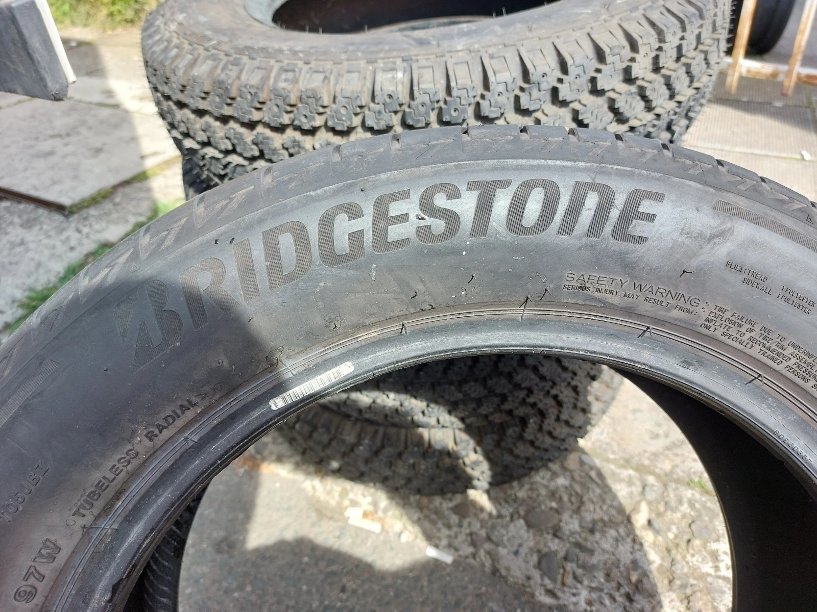 ���� 225/55R17 | Mobile.bg � ����������� 4