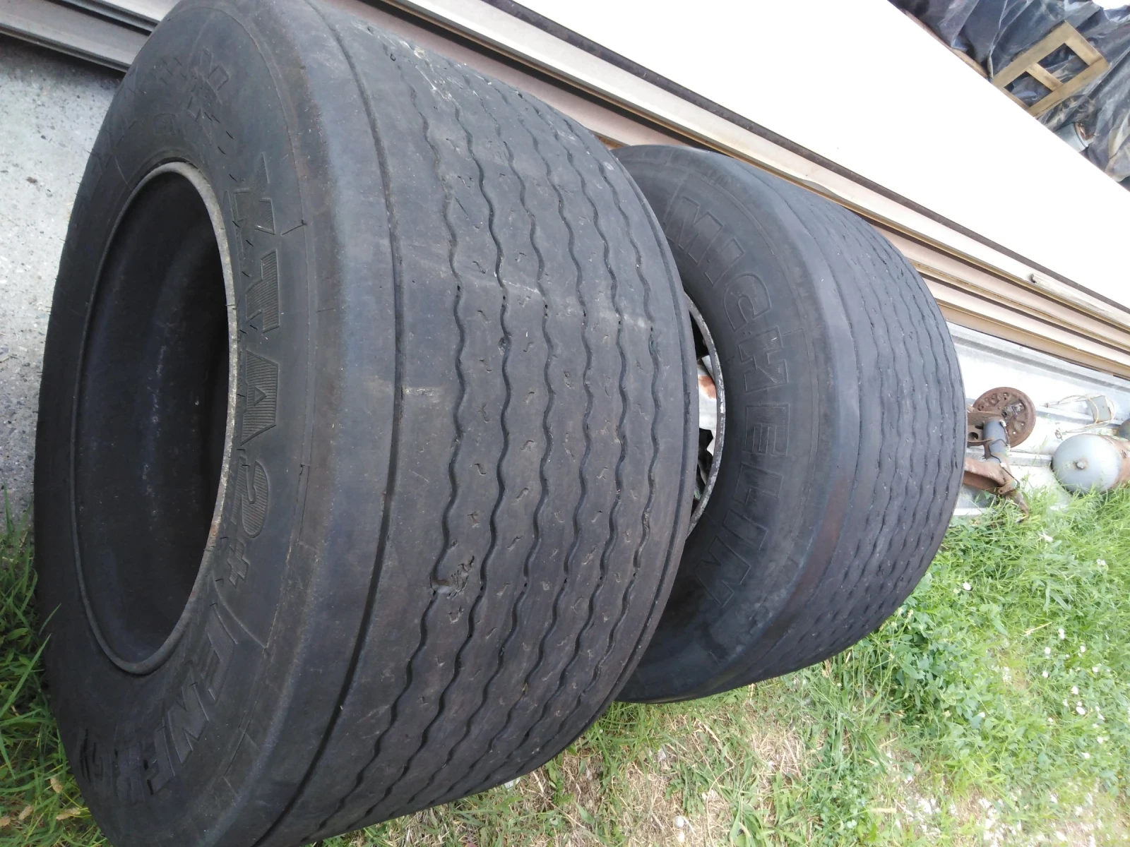 ���� � ������ 435/50R19.5 �� ����������� Mega | Mobile.bg � ����������� 5