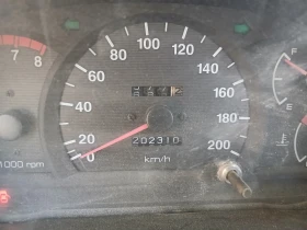 Hyundai Accent Седан, снимка 9