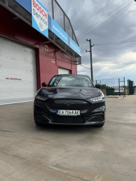 Ford Mustang Mach-E 99kWn 294к.с, снимка 3