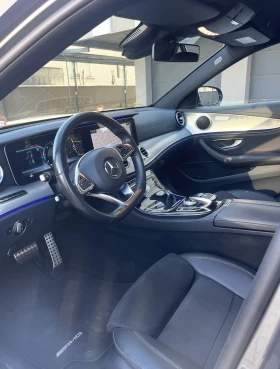 Mercedes-Benz E 220 2.2CDI AMG 4-Matik, снимка 11