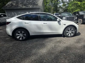 Tesla Model Y * RWD * Ltd Avail* * CARFAX * ОПЦИЯ ЗА ФИНАНСИРАНЕ | Auto.bg — изображение 3