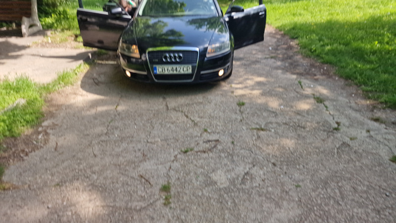 Audi A6 Комби, снимка 7 - Автомобили и джипове - 45796759