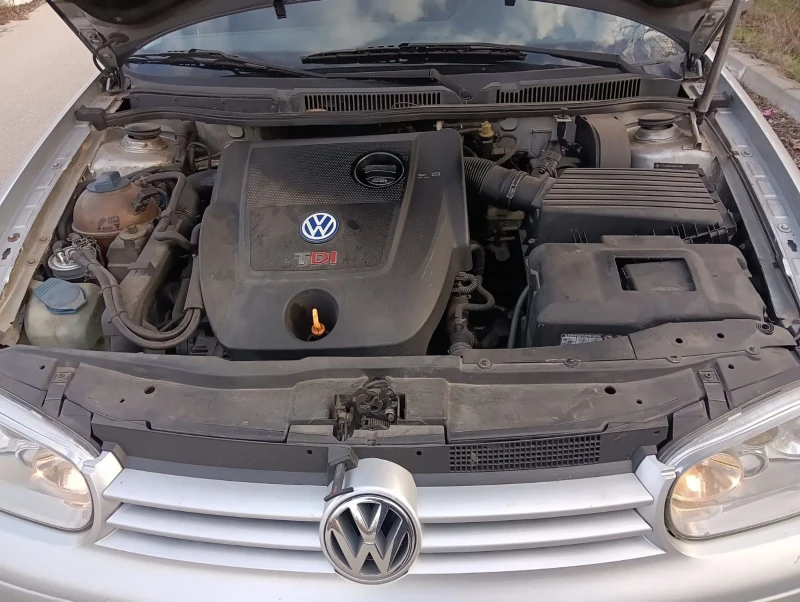 VW Golf 1.9тди116, снимка 5 - Автомобили и джипове - 48995934