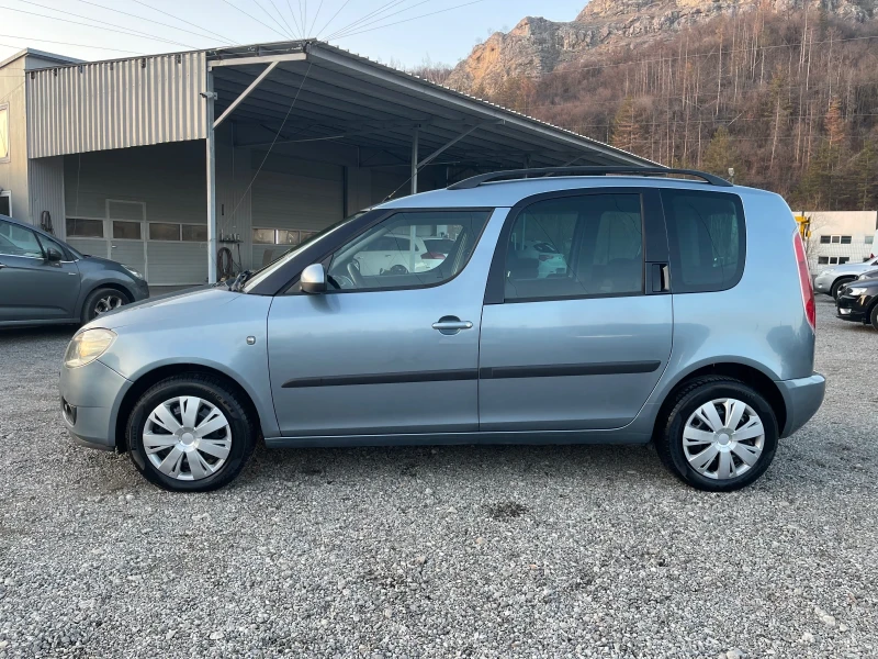 Skoda Roomster 1.4TDI-80к.с-КЛИМА-ТЕМПОМАТ, снимка 3 - Автомобили и джипове - 49103686