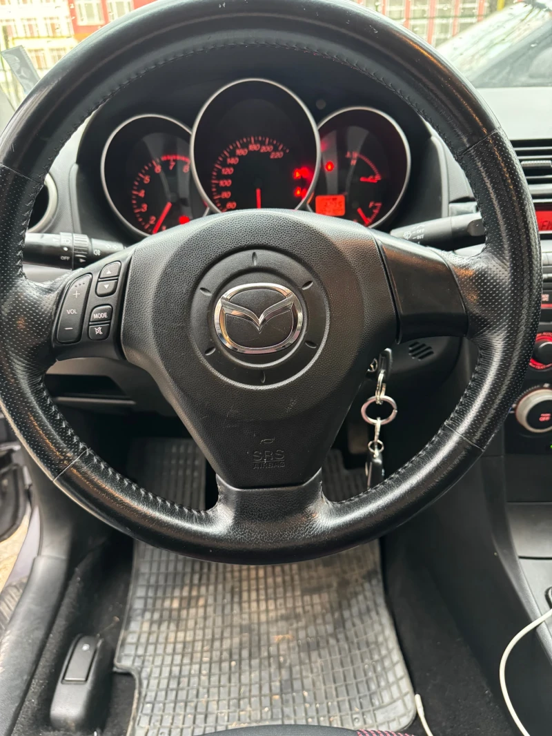 Mazda 3, снимка 6 - Автомобили и джипове - 49321225