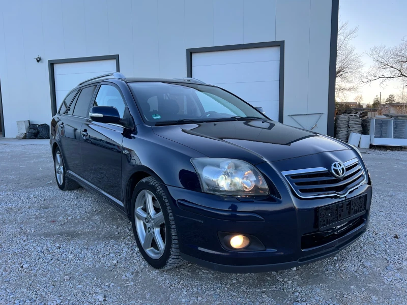 Toyota Avensis 2.2 D-CAT 177к.с. Facelift/XENON/Germany, снимка 1 - Автомобили и джипове - 49414917