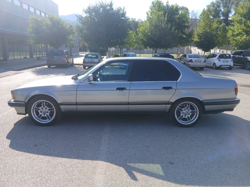 BMW 750 I, снимка 7 - Автомобили и джипове - 52686608