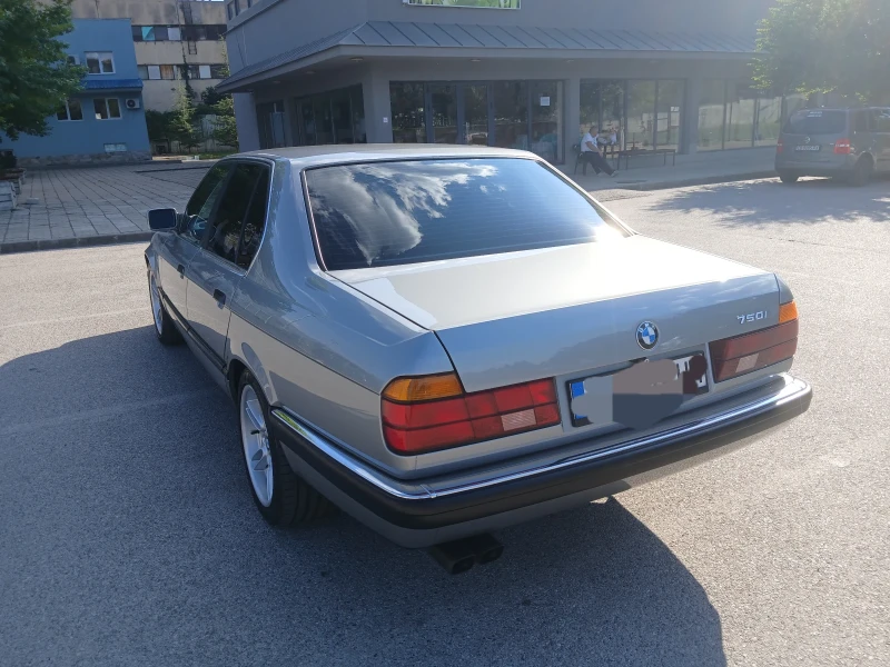 BMW 750 I, снимка 5 - Автомобили и джипове - 52686608