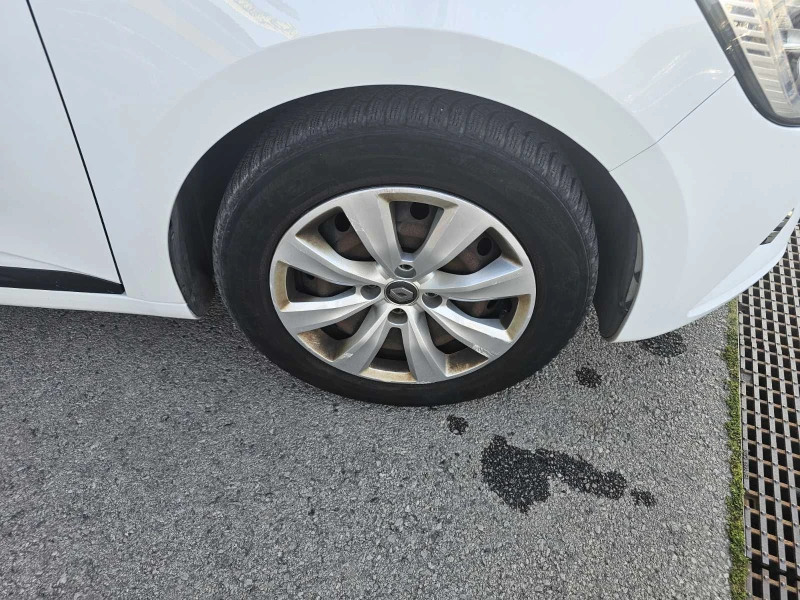 Renault Clio 1.0 TCe 75, снимка 15 - Автомобили и джипове - 51441682