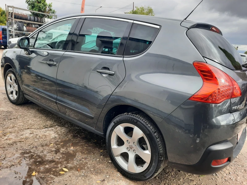 Peugeot 3008 2010та КАТО НОВА, снимка 4 - Автомобили и джипове - 51999114
