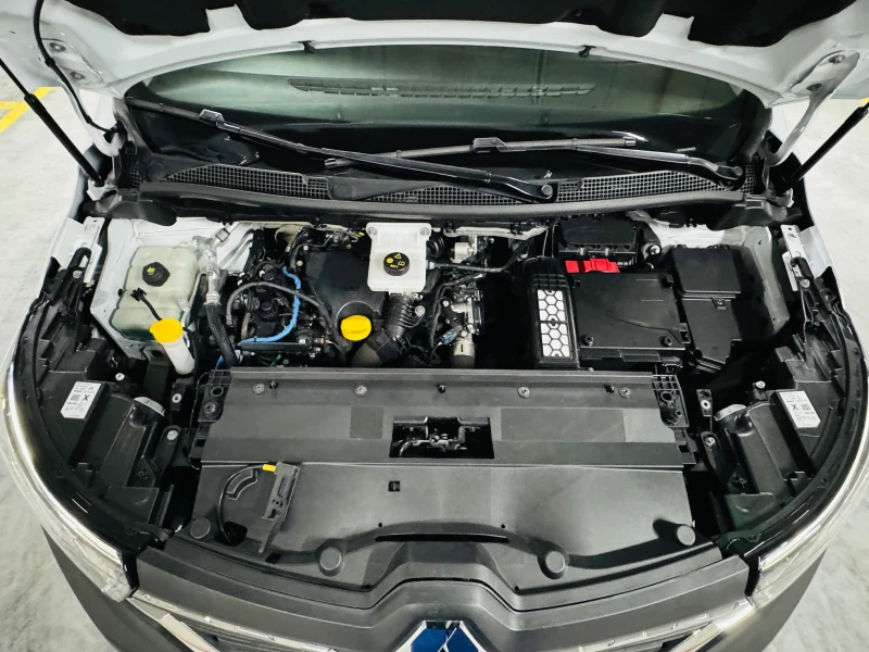 Renault Kangoo 1.5 DCI, снимка 13 - Автомобили и джипове - 52913163