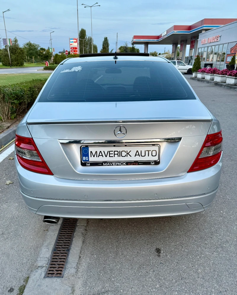 Mercedes-Benz C 220 646 Автоматик Авангард + + + , снимка 8 - Автомобили и джипове - 53113132