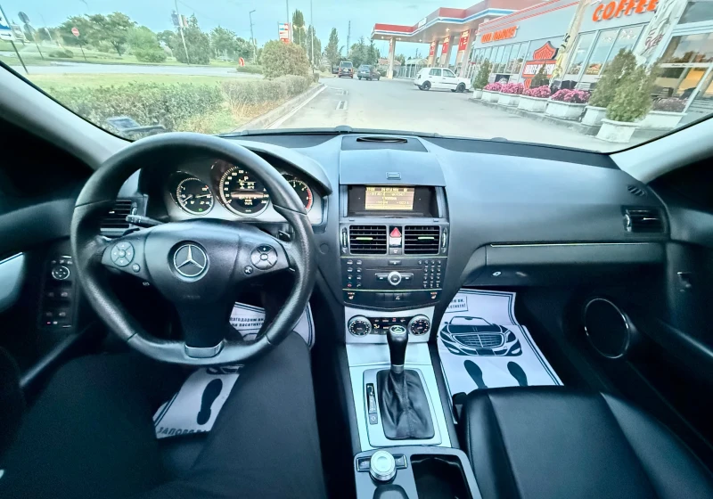 Mercedes-Benz C 220 646 Автоматик Авангард + + + , снимка 10 - Автомобили и джипове - 53113132