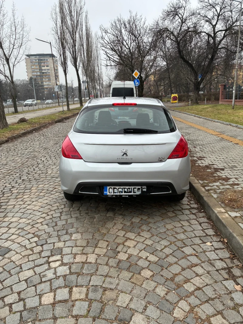 Peugeot 308 1.6 eHDI 110, снимка 2 - Автомобили и джипове - 53215136