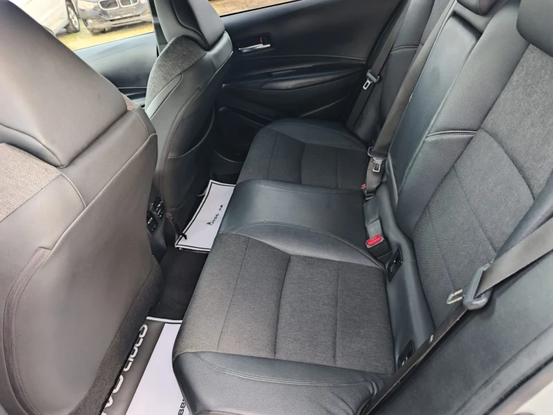 Toyota Corolla HYBRID* ОТЛИЧЕН* КОЖА* НАВИ* , снимка 14 - Автомобили и джипове - 53276207