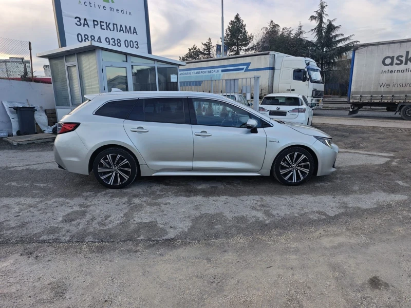 Toyota Corolla HYBRID* ОТЛИЧЕН* КОЖА* НАВИ* , снимка 6 - Автомобили и джипове - 53276207