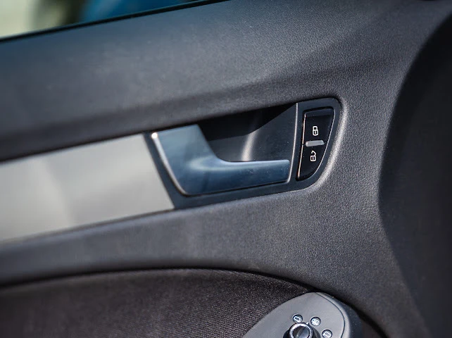 Audi A4 | Mobile.bg � ����������� 11