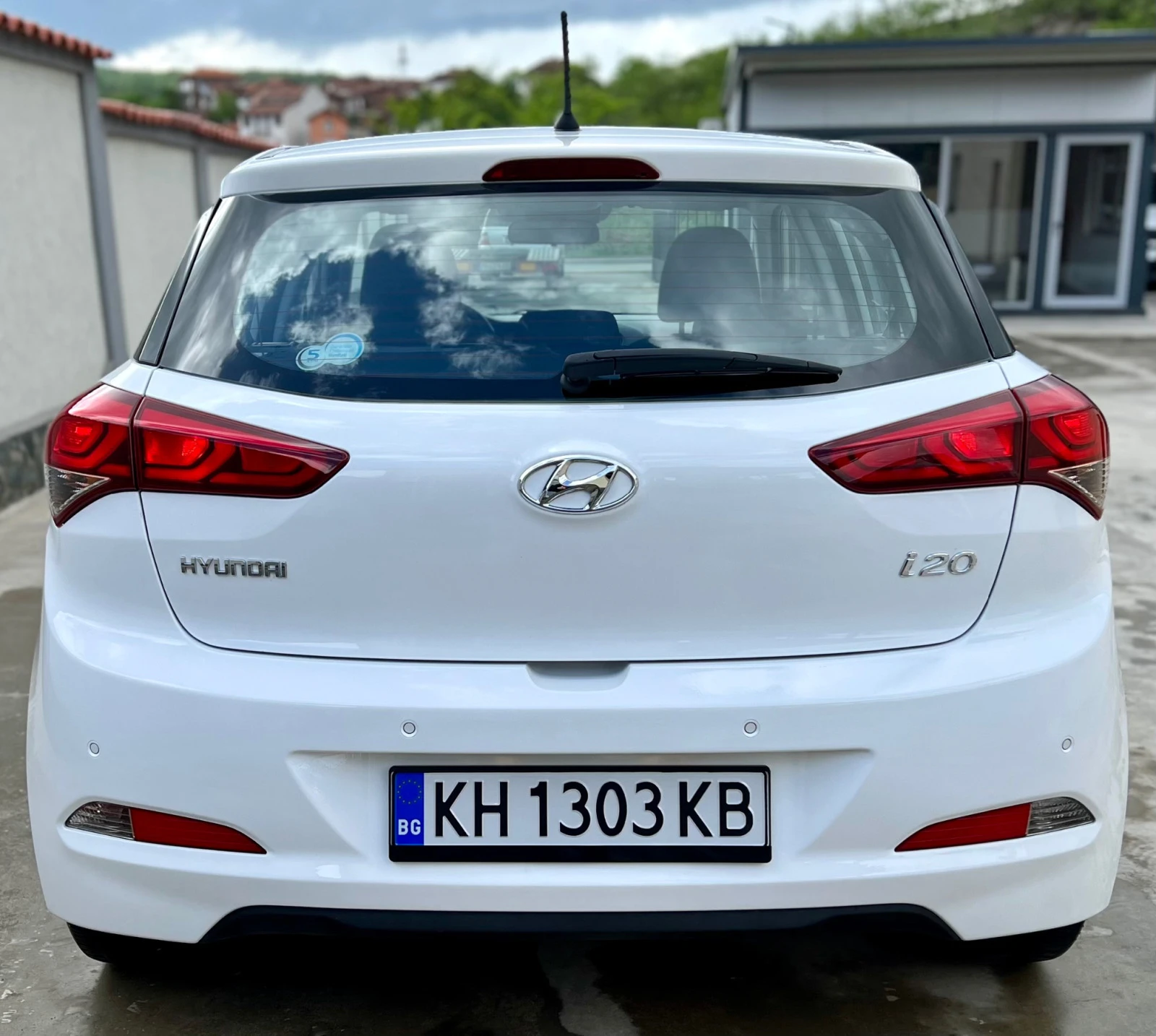 Hyundai I20 1.1 CRDI Euro6 - изображение 4