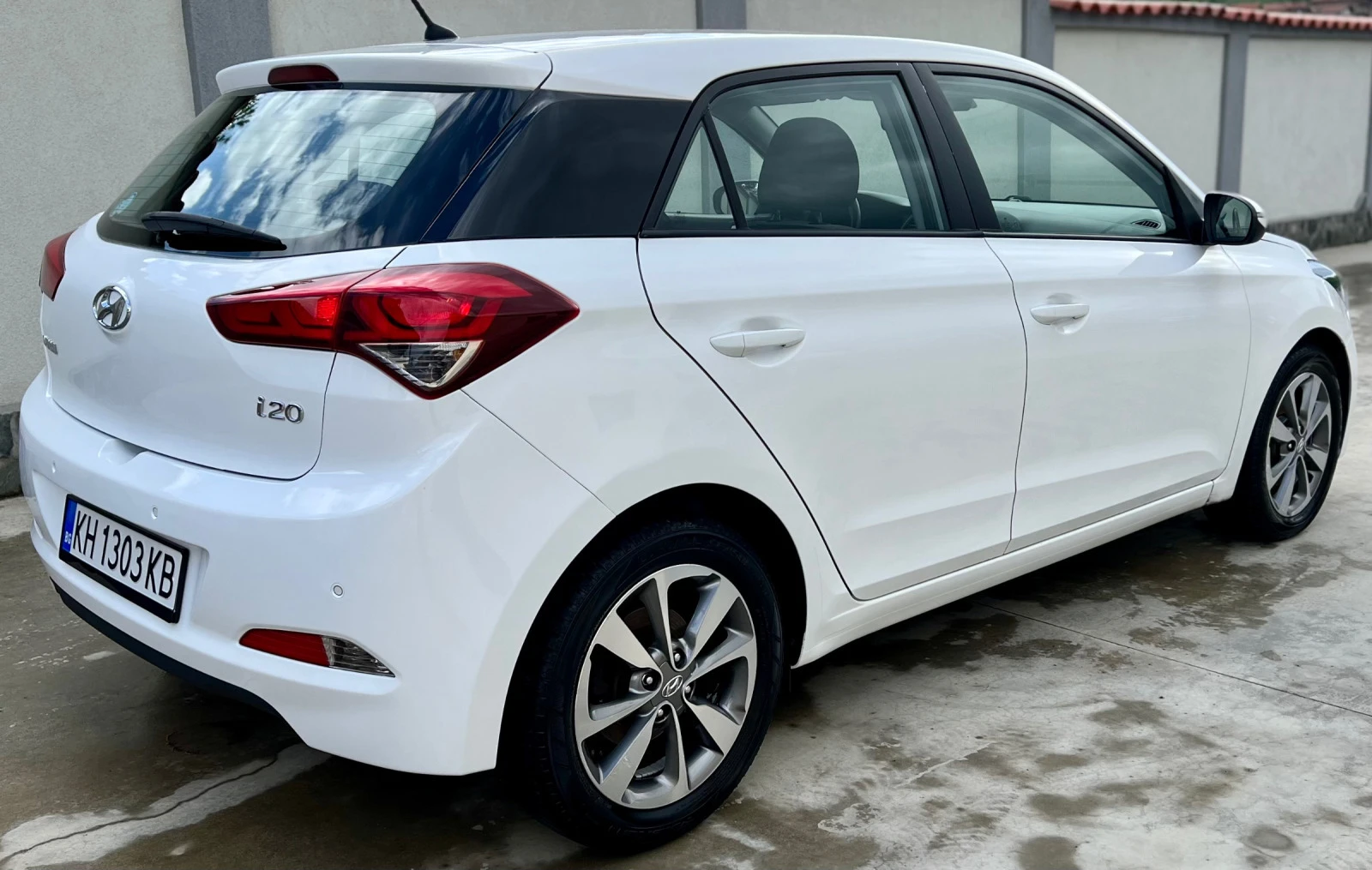 Hyundai I20 1.1 CRDI Euro6 - изображение 5