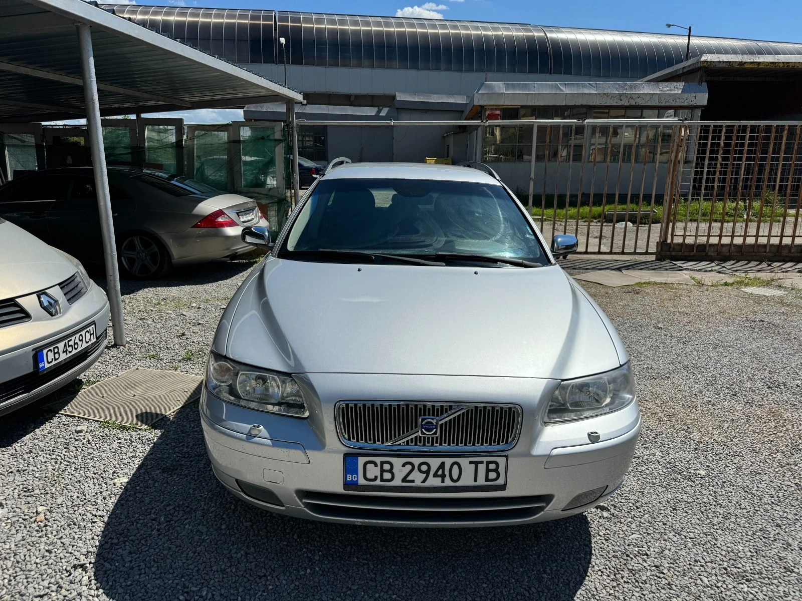 Volvo V70 2, 5T-210к.с. - изображение 3