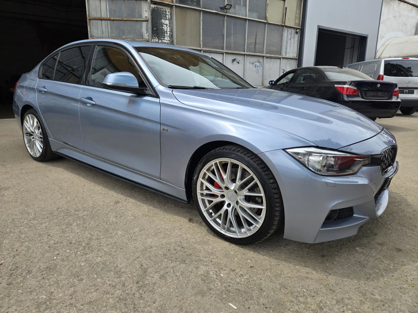 BMW 335 XDRIVE - изображение 3