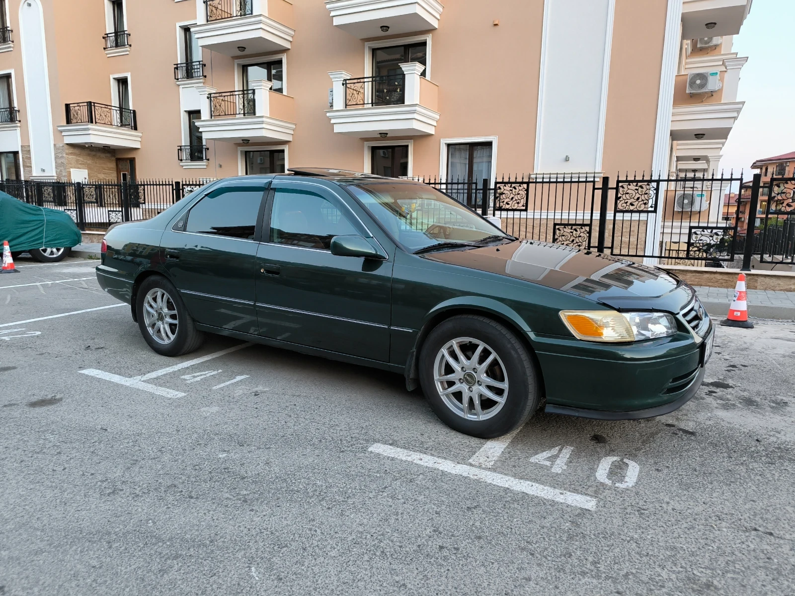 Toyota Camry  - изображение 2
