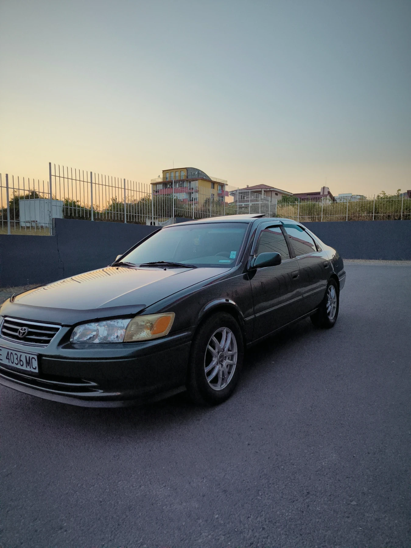 Toyota Camry  - изображение 4