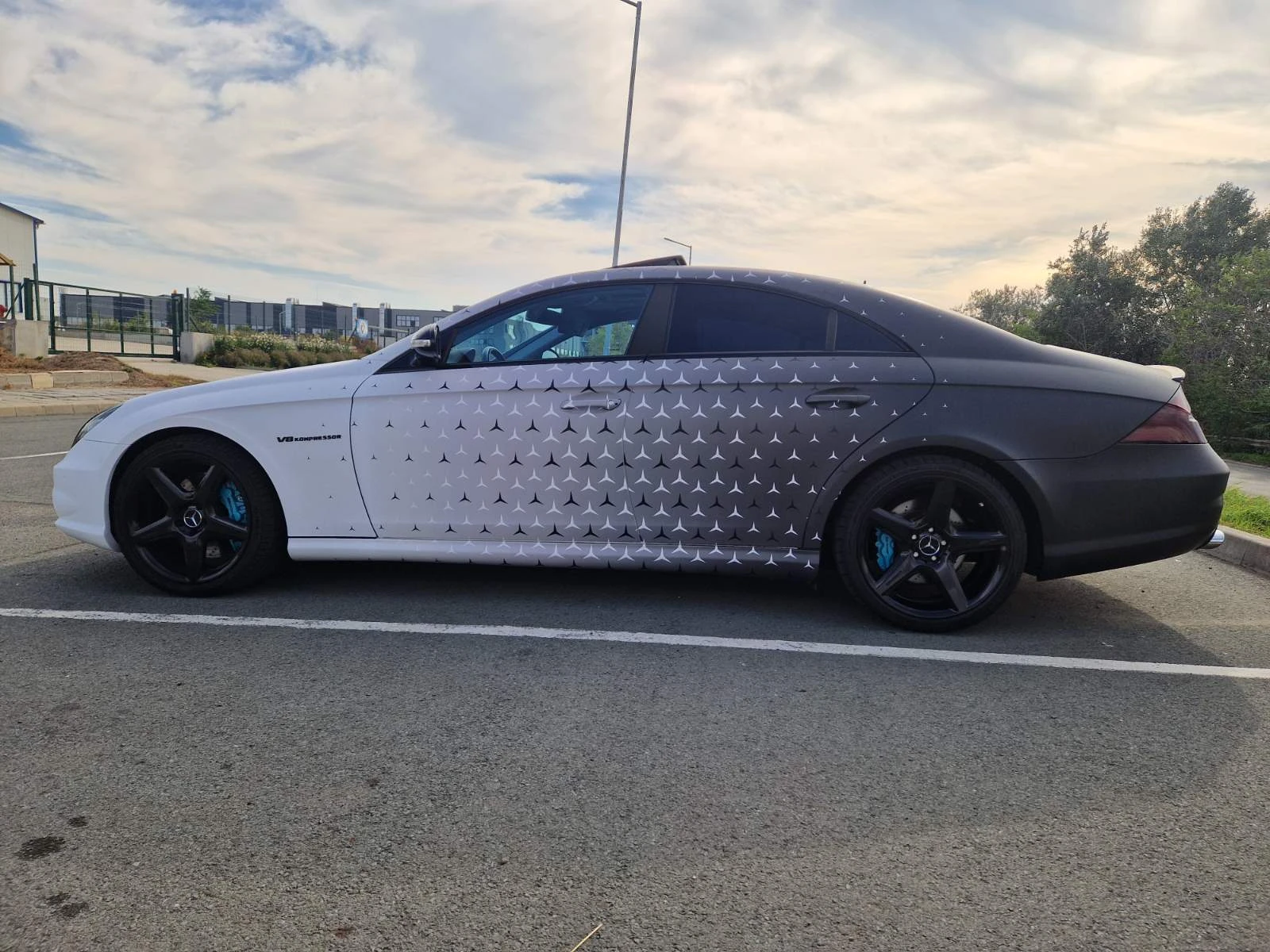 Mercedes-Benz CLS 55 AMG Petronas - изображение 8