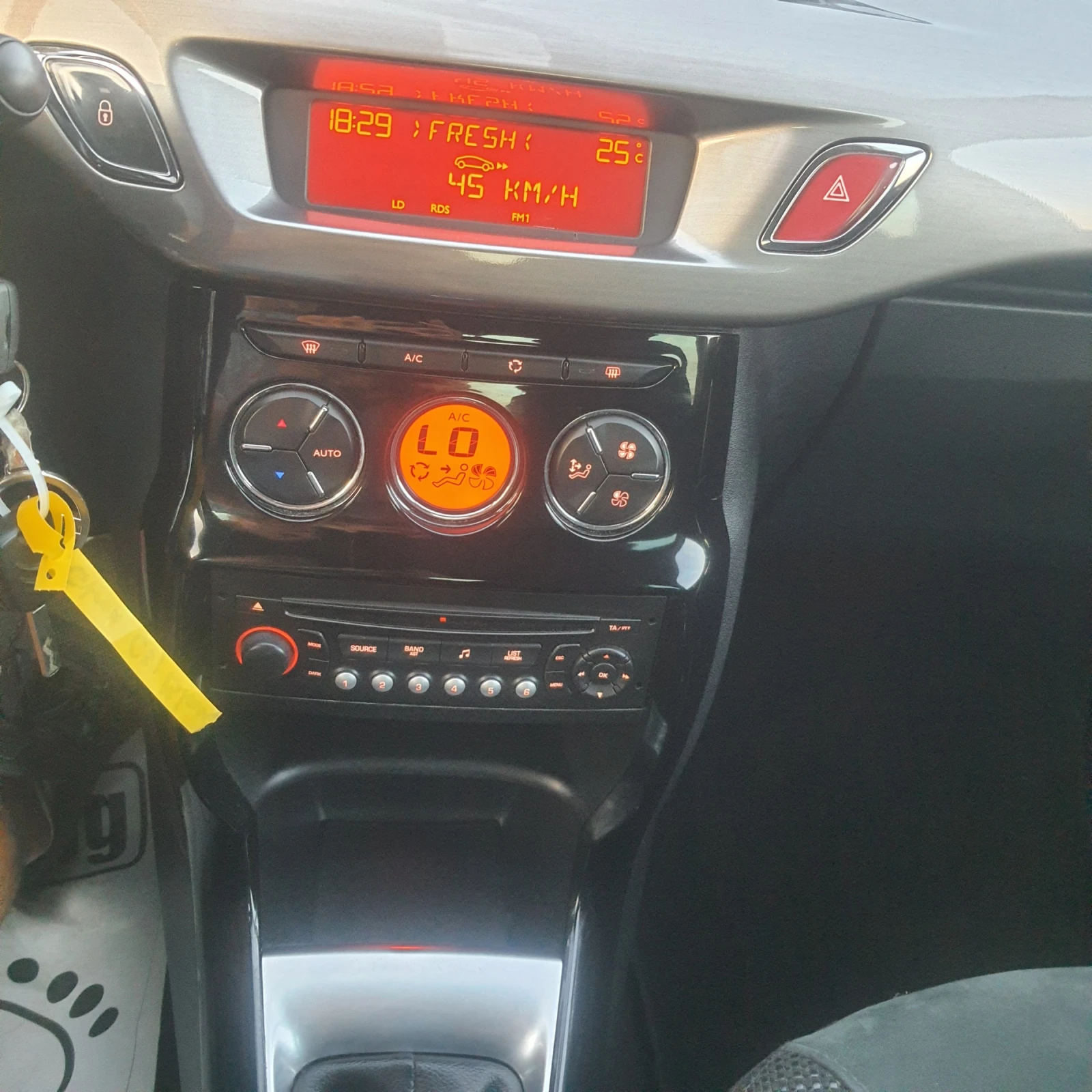 Citroen C3 1.6HDI-Exclusive | Mobile.bg — изображение 14