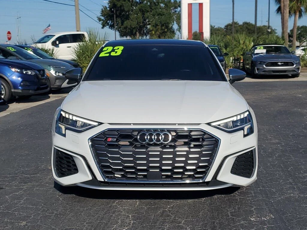 Audi S3 quattro Premium Plus* АвтоКредит* (ЦЕНА ДО БГ) - изображение 2