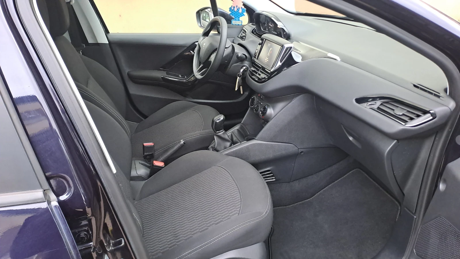 Peugeot 208 Facelift/ Като Нова  - изображение 7