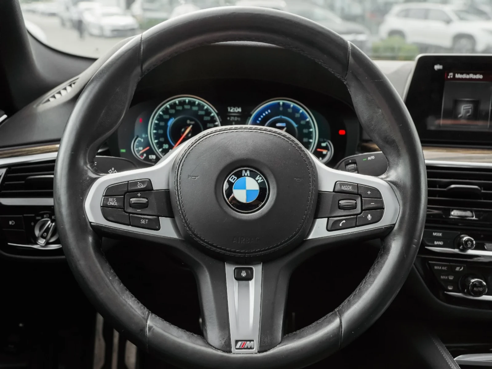 BMW 530E * xDrive* iPerformance* Keyless* HeadUp* 360 - изображение 8