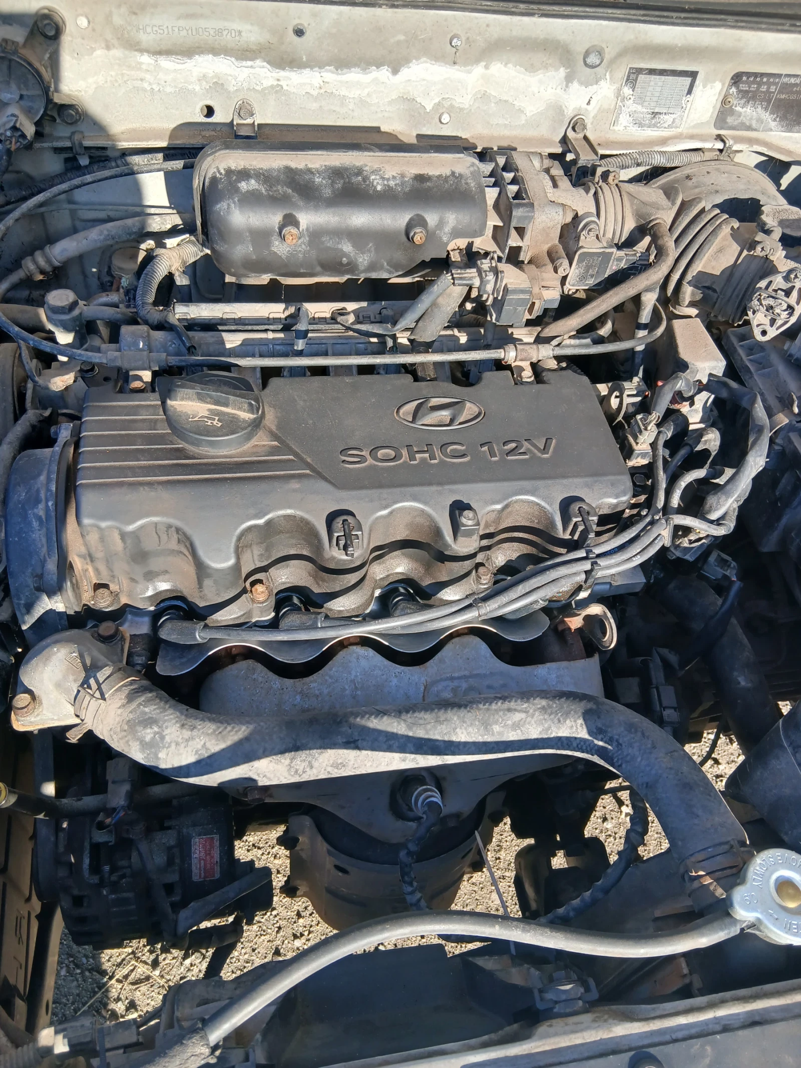 Hyundai Accent Седан, снимка 13 - Автомобили и джипове - 53816317