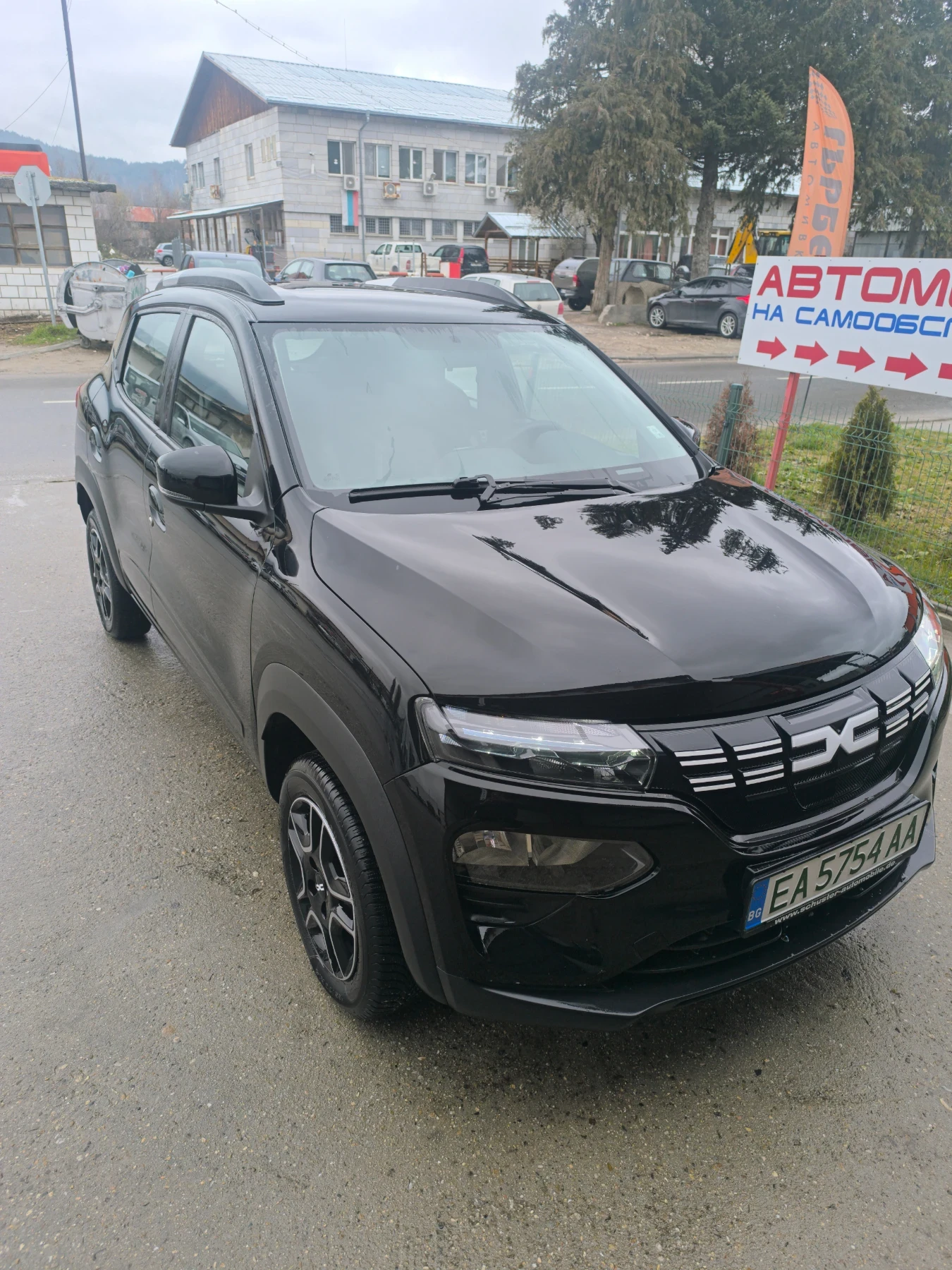 Dacia Spring, снимка 2 - Автомобили и джипове - 54055062