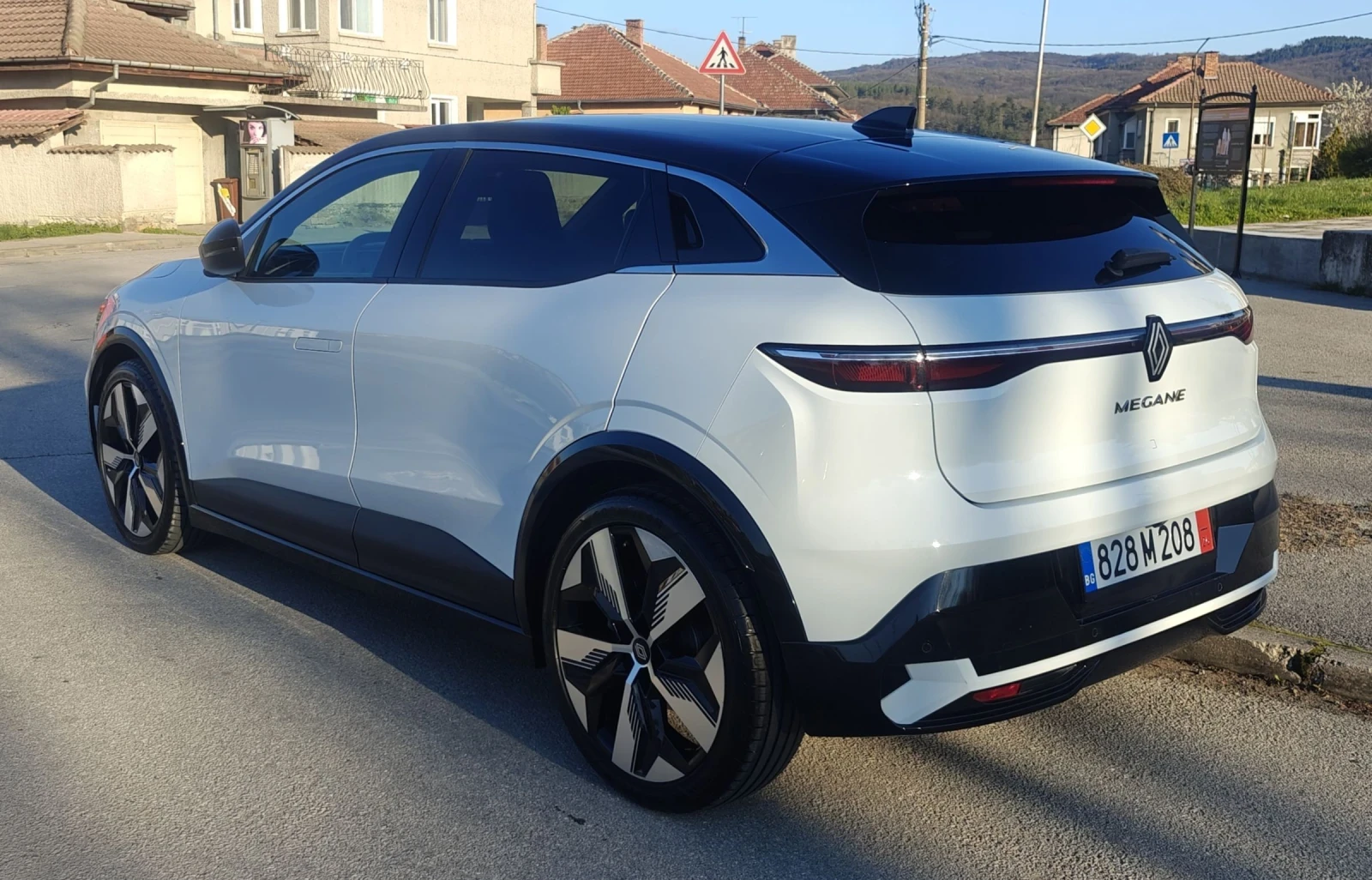 Renault Megane E-tech EV40/130hp/43kwh, снимка 7 - Автомобили и джипове - 54175700